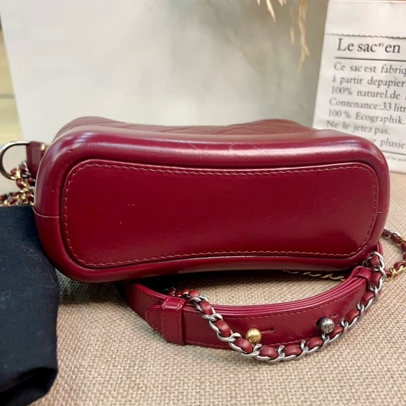 Chanel Aged Calfskin Quilted Small Gabrielle Hobo Burgundy - Picture 5 of 8